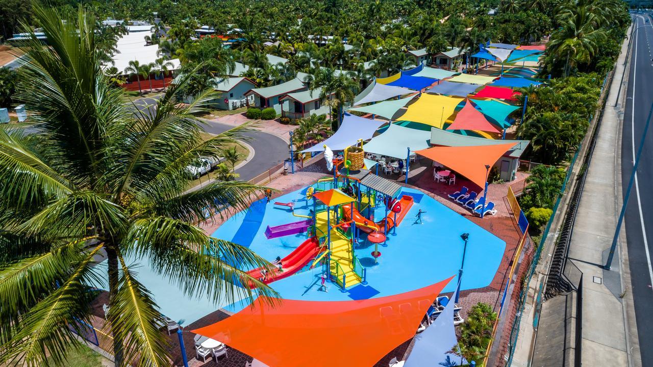 Ingenia Holidays Cairns Coconut Exteriör bild Aerial view of the resort