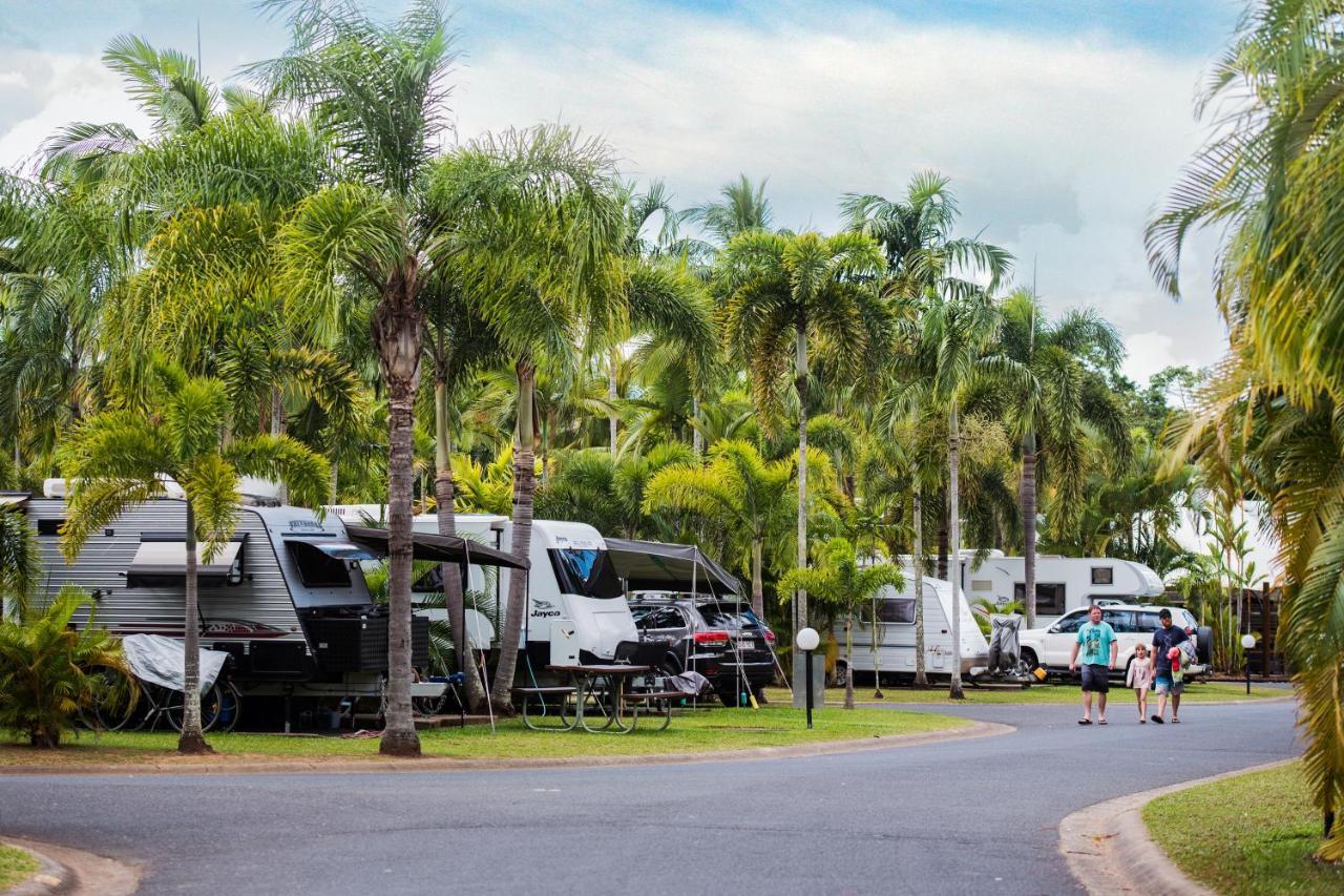 Ingenia Holidays Cairns Coconut Exteriör bild A caravan park in Queensland, Australia
